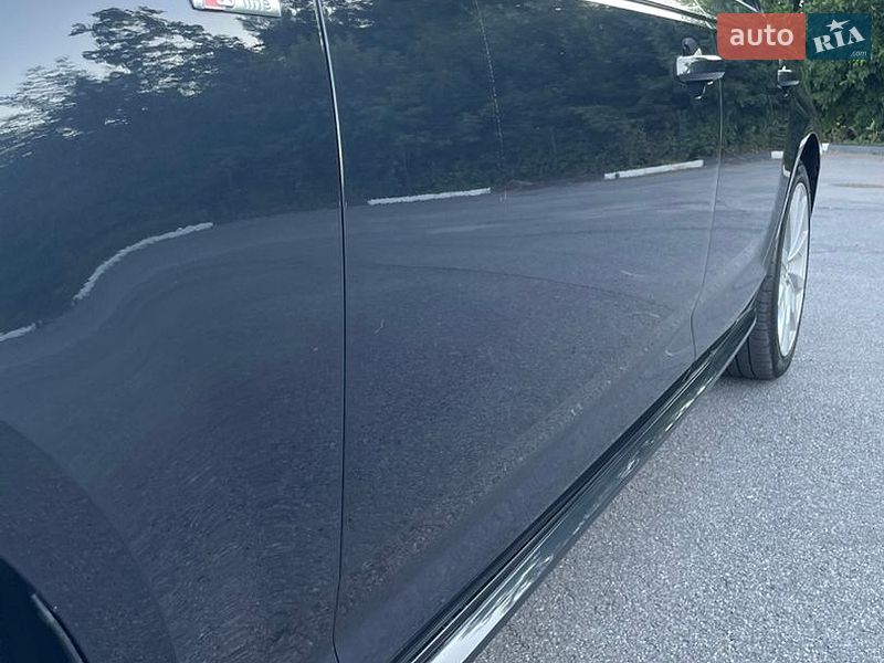 Седан Audi A4 2018 в Виннице