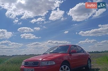 Седан Audi A4 1999 в Згурівці
