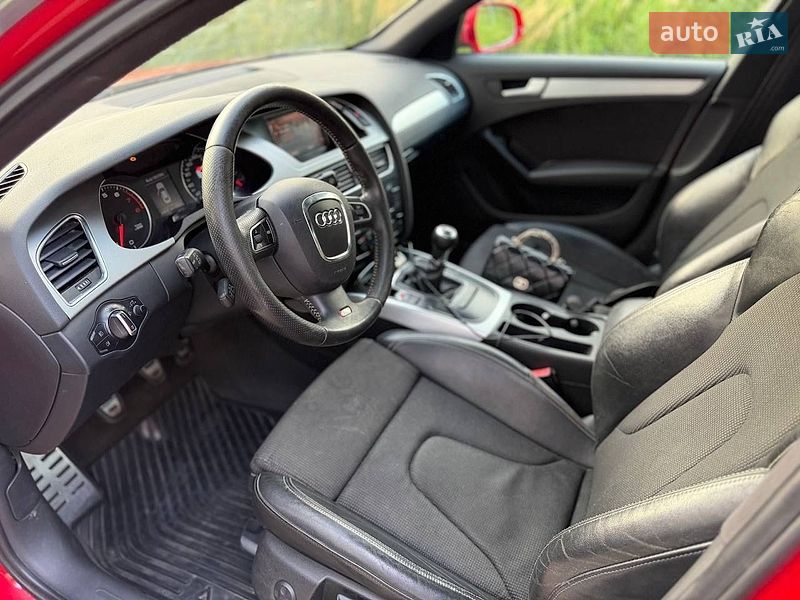 Седан Audi A4 2009 в Рівному