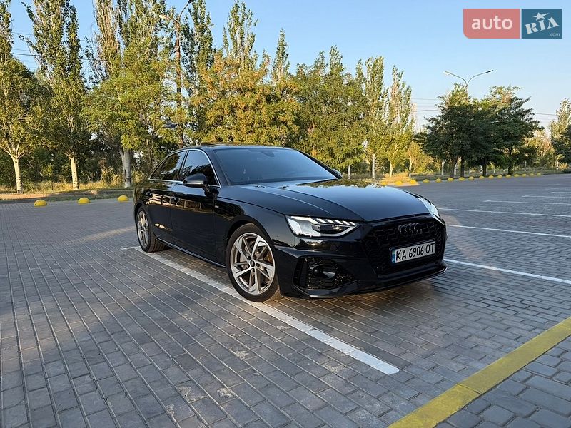 Audi A4 2021