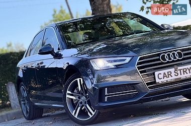 Седан Audi A4 2017 в Стрию