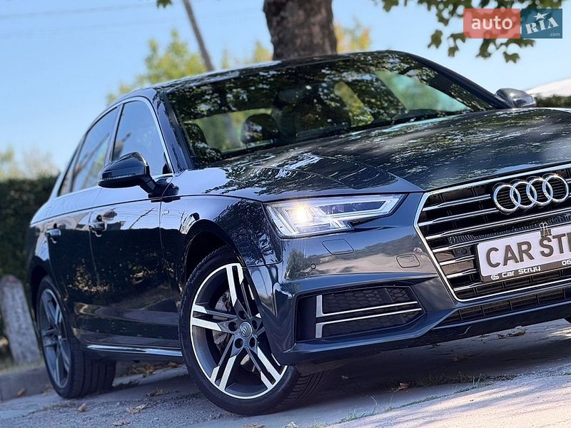 Седан Audi A4 2017 в Стрию
