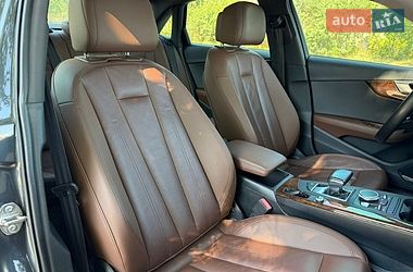 Седан Audi A4 2017 в Стрию