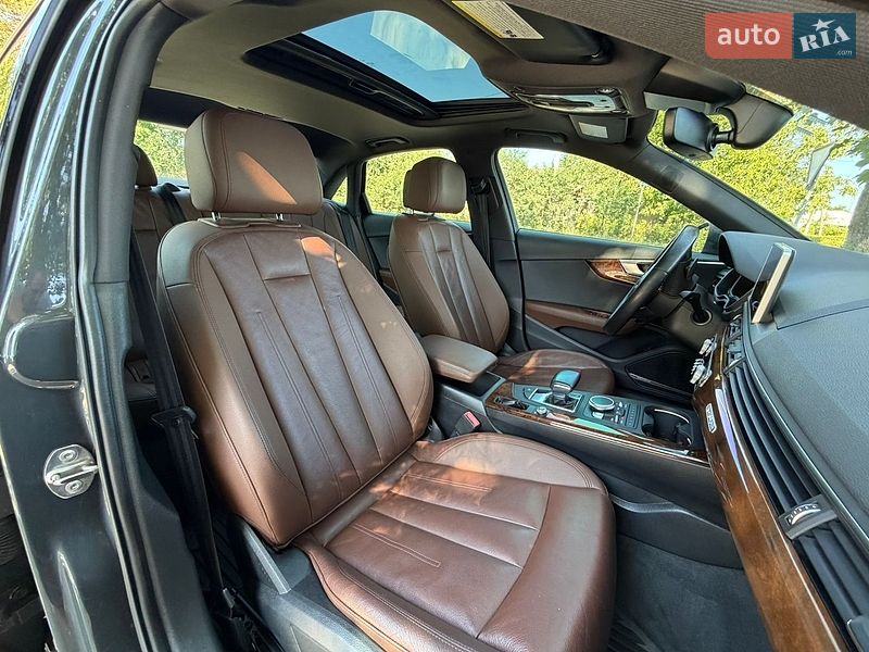Седан Audi A4 2017 в Стрию
