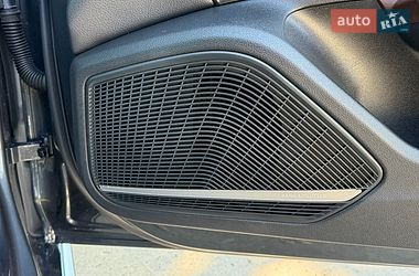 Седан Audi A4 2017 в Стрию