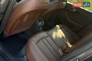 Седан Audi A4 2017 в Стрию