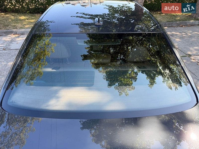 Седан Audi A4 2017 в Стрию
