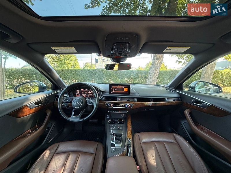 Седан Audi A4 2017 в Стрию