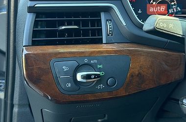 Седан Audi A4 2017 в Стрию