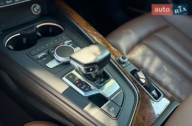 Седан Audi A4 2017 в Стрию