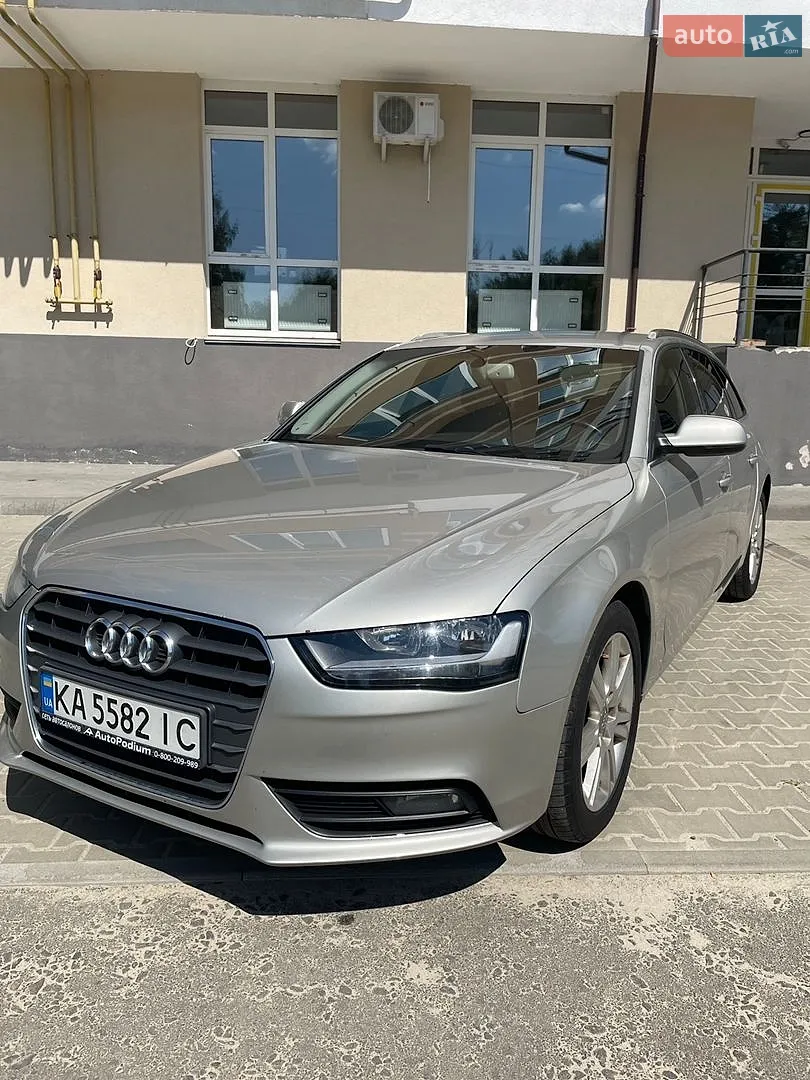 2012 Audi A4 - мініатюра 3