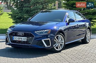 Седан Audi A4 2020 в Львове