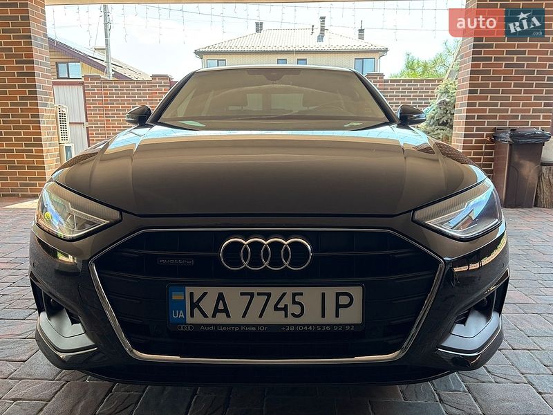 Audi A4 2022