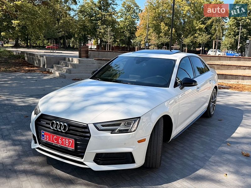 Седан Audi A4 2018 в Луцке