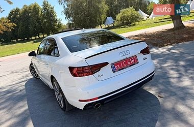 Седан Audi A4 2018 в Луцке