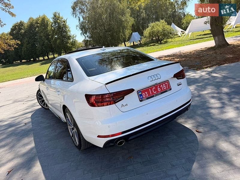 Седан Audi A4 2018 в Луцке