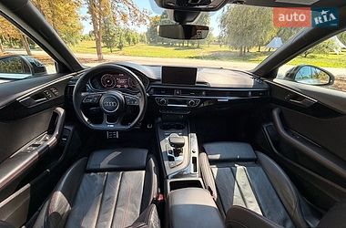 Седан Audi A4 2018 в Луцке