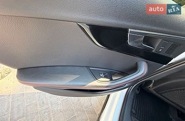 Седан Audi A4 2018 в Луцке