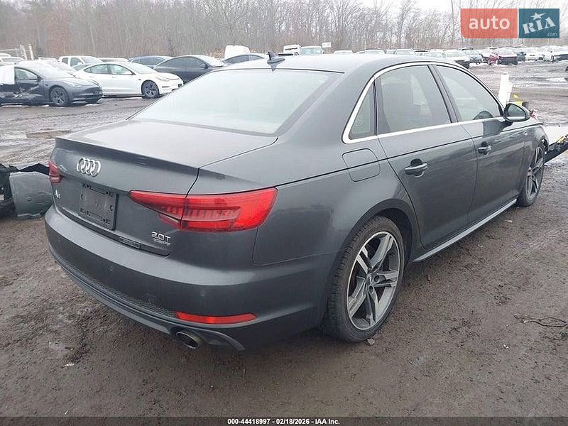 Седан Audi A4 2017 в Стрию