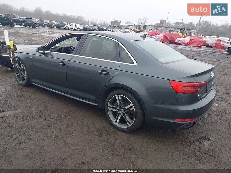 Седан Audi A4 2017 в Стрию