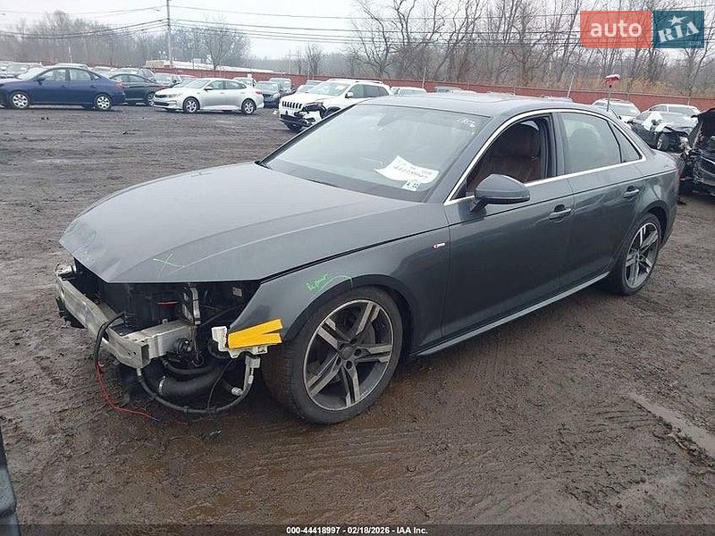 Седан Audi A4 2017 в Стрию