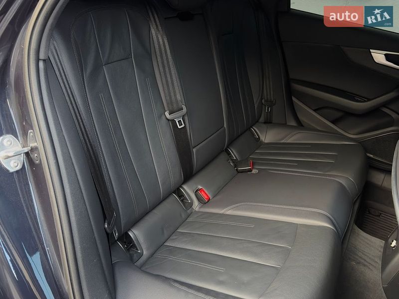 Седан Audi A4 2016 в Києві
