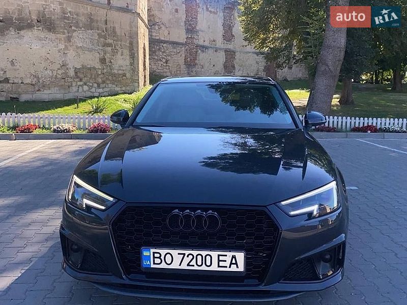 Audi A4 2018 Audi A4 2018