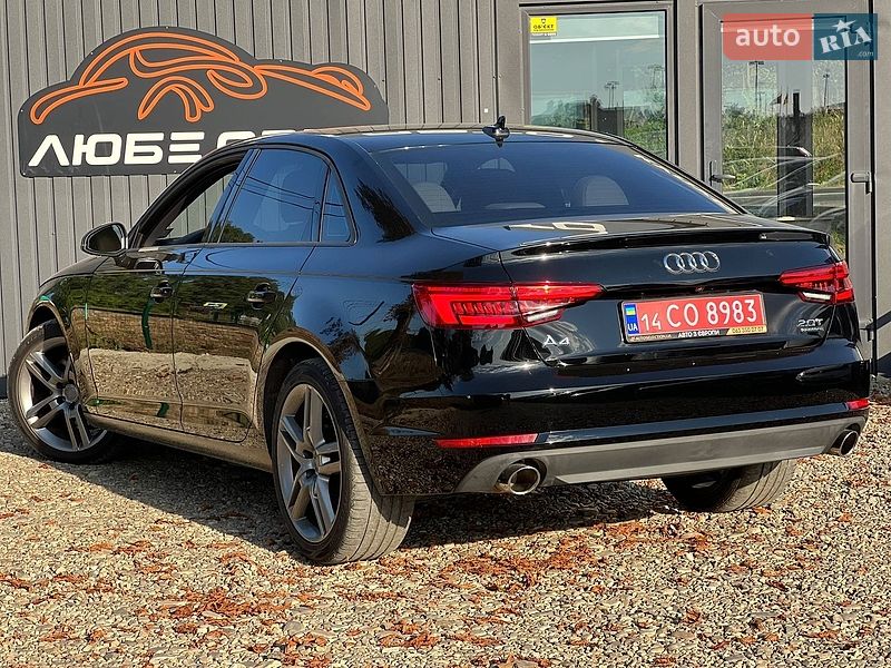 Седан Audi A4 2017 в Стрию