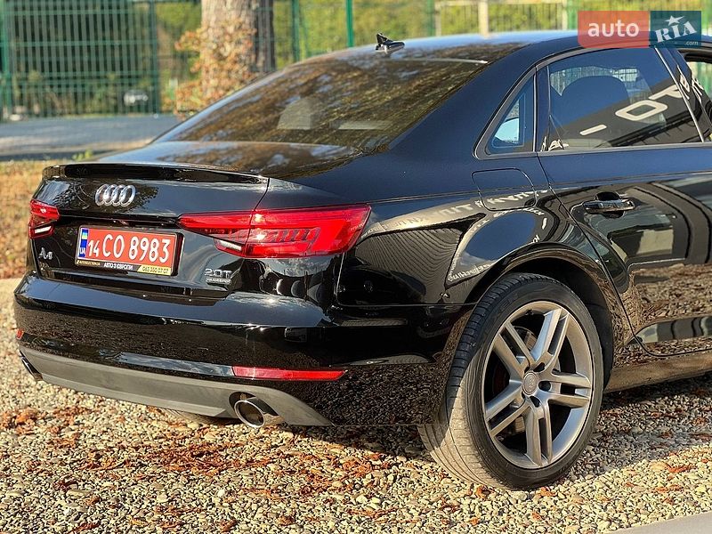 Седан Audi A4 2017 в Стрию