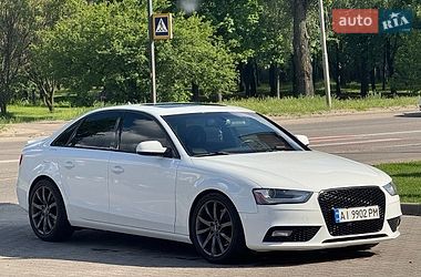 Седан Audi A4 2012 в Києві