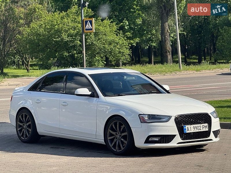 Седан Audi A4 2012 в Києві