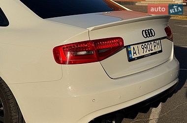 Седан Audi A4 2012 в Києві