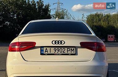 Седан Audi A4 2012 в Києві