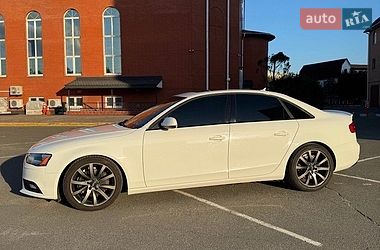 Седан Audi A4 2012 в Києві