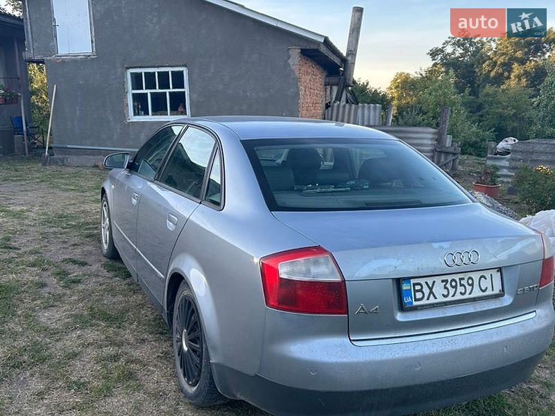 Седан Audi A4 2002 в Красилові