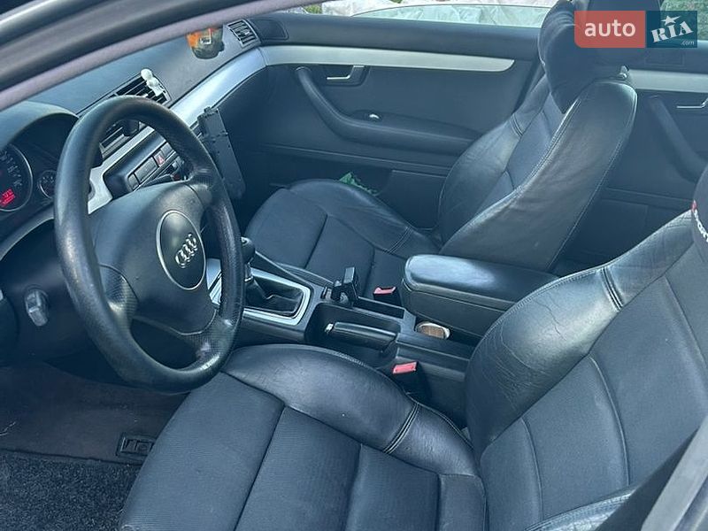 Седан Audi A4 2002 в Красилові