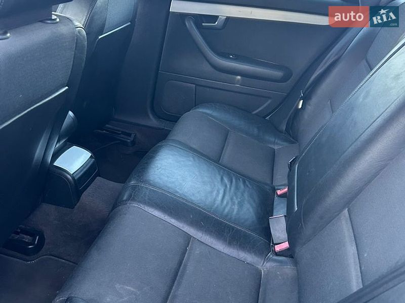 Седан Audi A4 2002 в Красилові