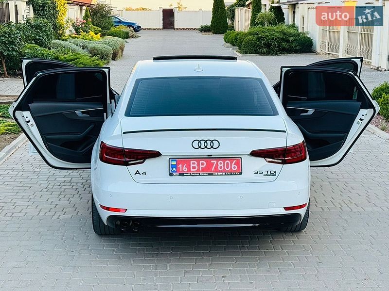 Седан Audi A4 2018 в Одессе