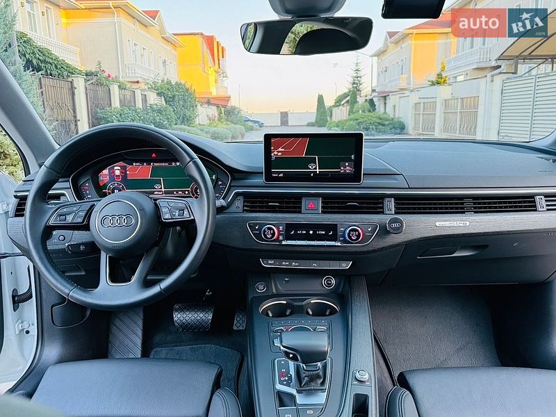 Седан Audi A4 2018 в Одессе