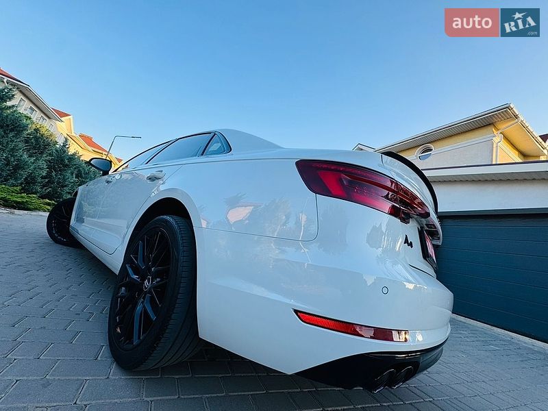 Седан Audi A4 2018 в Одессе