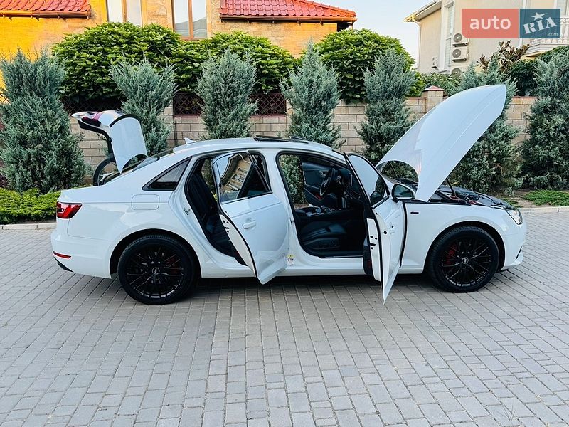 Седан Audi A4 2018 в Одессе