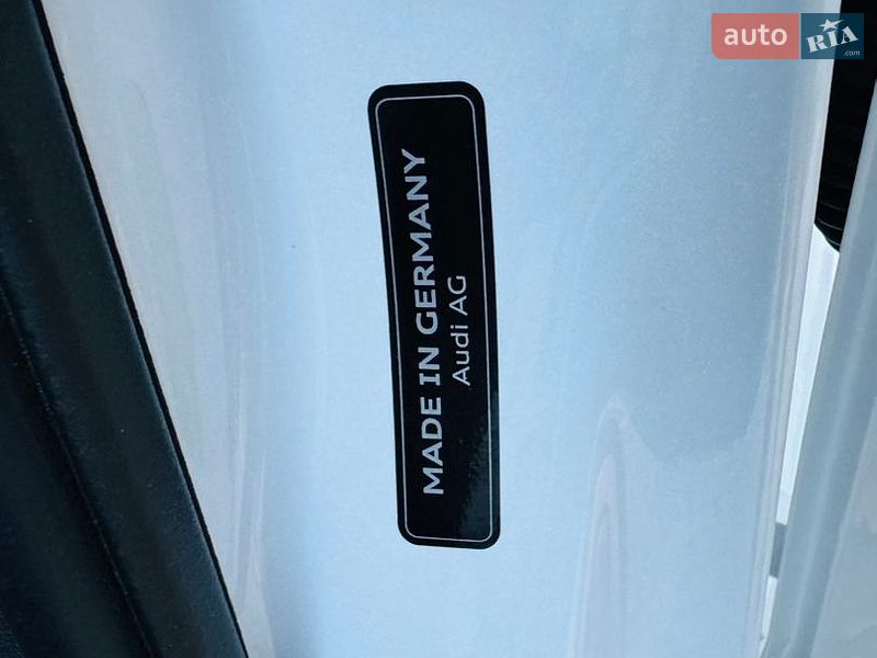 Седан Audi A4 2018 в Одессе