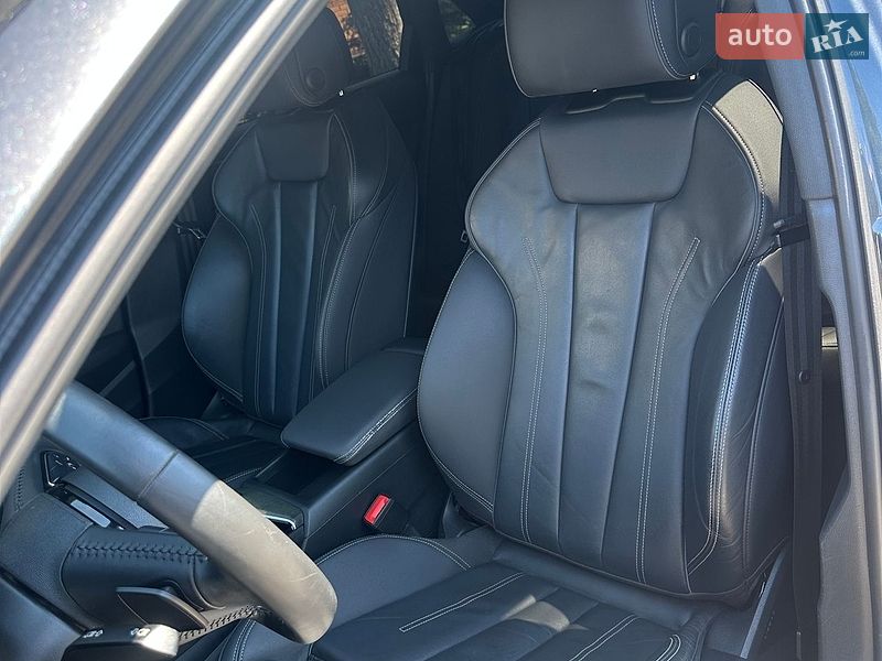 Седан Audi A4 2020 в Києві