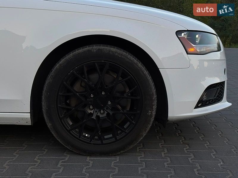 Седан Audi A4 2014 в Тернополе