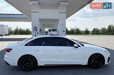 Седан Audi A4 2023 в Одесі