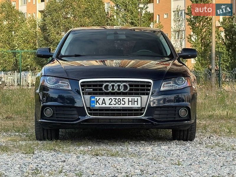 Седан Audi A4 2011 в Киеве