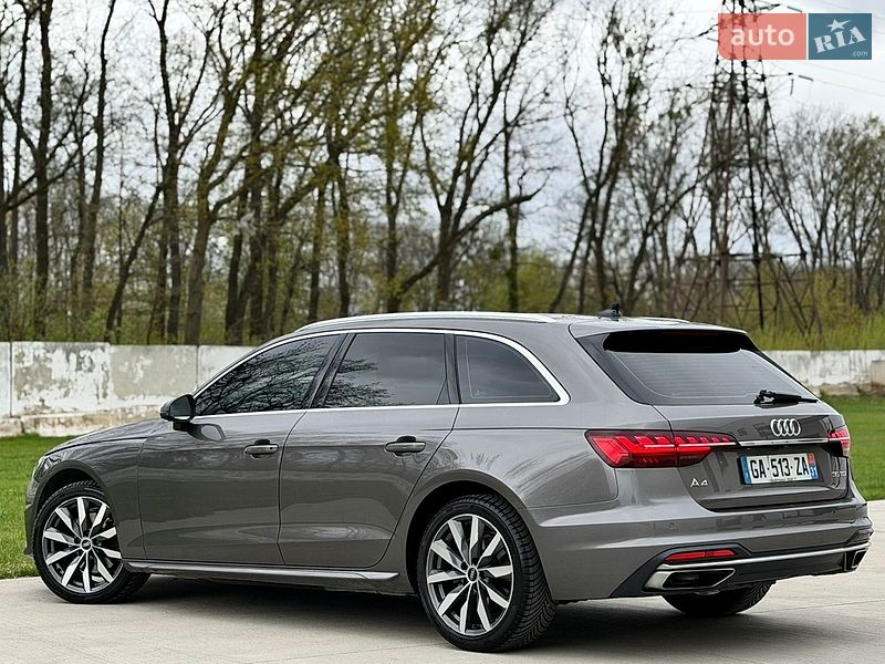 Універсал Audi A4 2022 в Луцьку