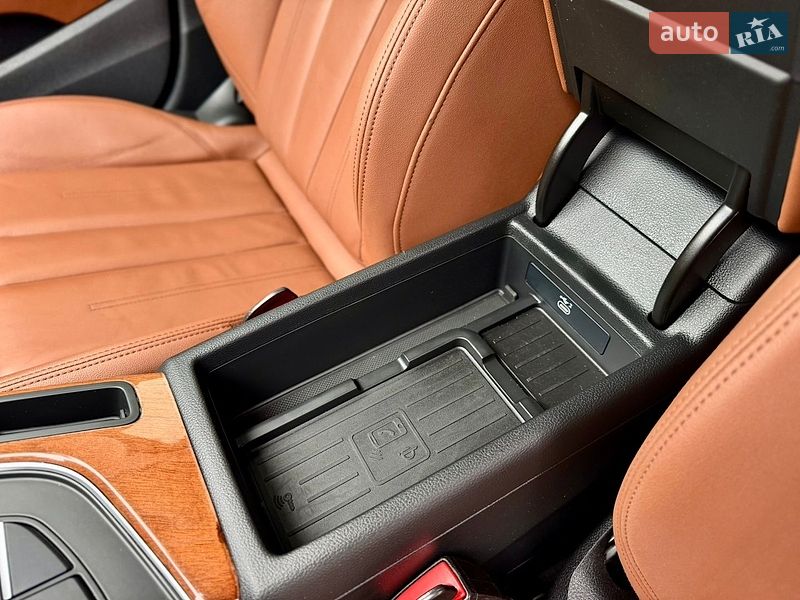 Універсал Audi A4 2022 в Луцьку