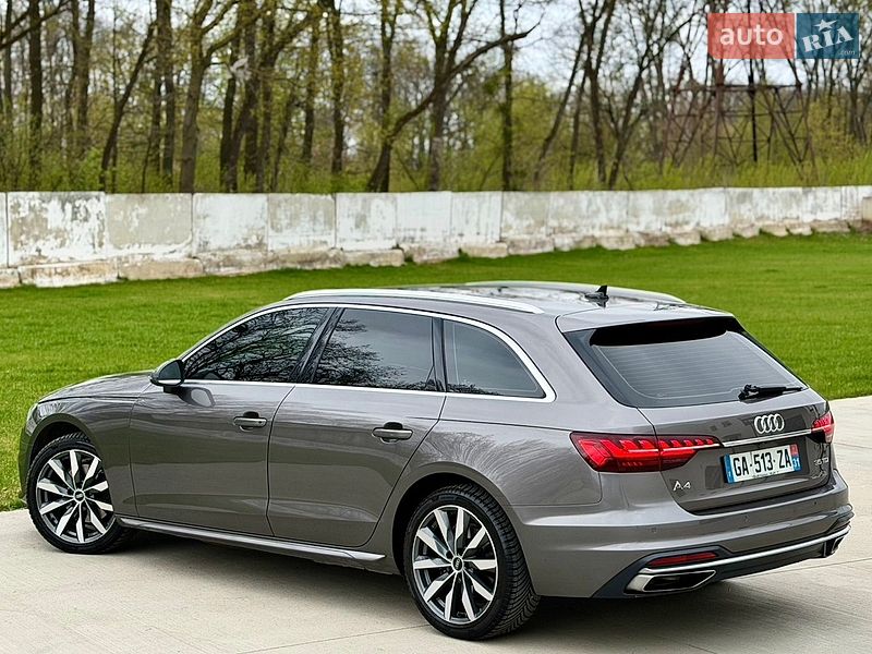 Універсал Audi A4 2022 в Луцьку