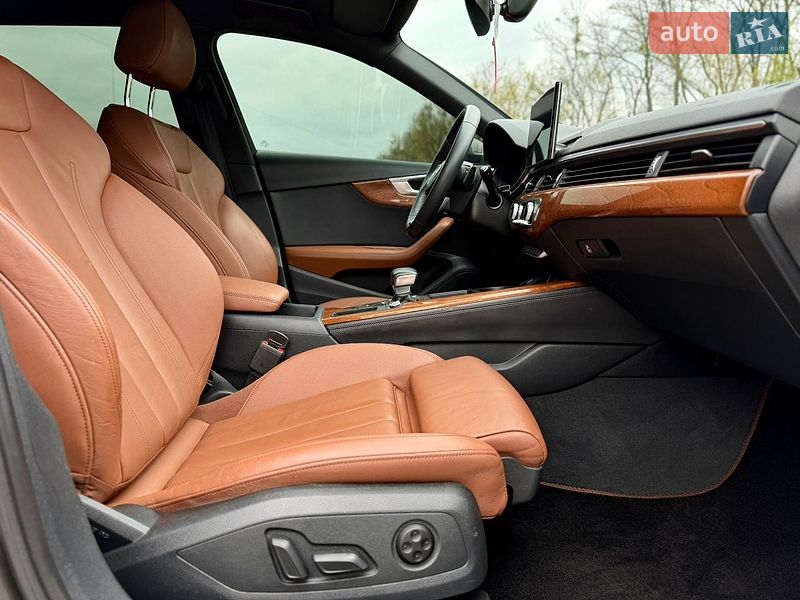 Універсал Audi A4 2022 в Луцьку